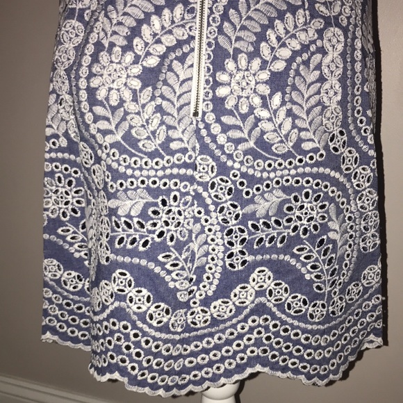 Alice + Olivia eyelet chambray dress 10 NWT new - Picture 6 of 13